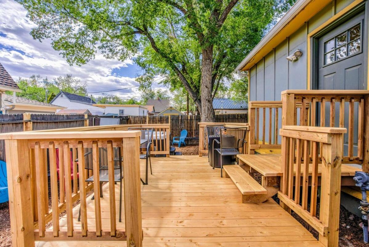 The Vibrant Victorian Hot Tub & Fire Pit In Occ Villa Colorado Springs Eksteriør billede